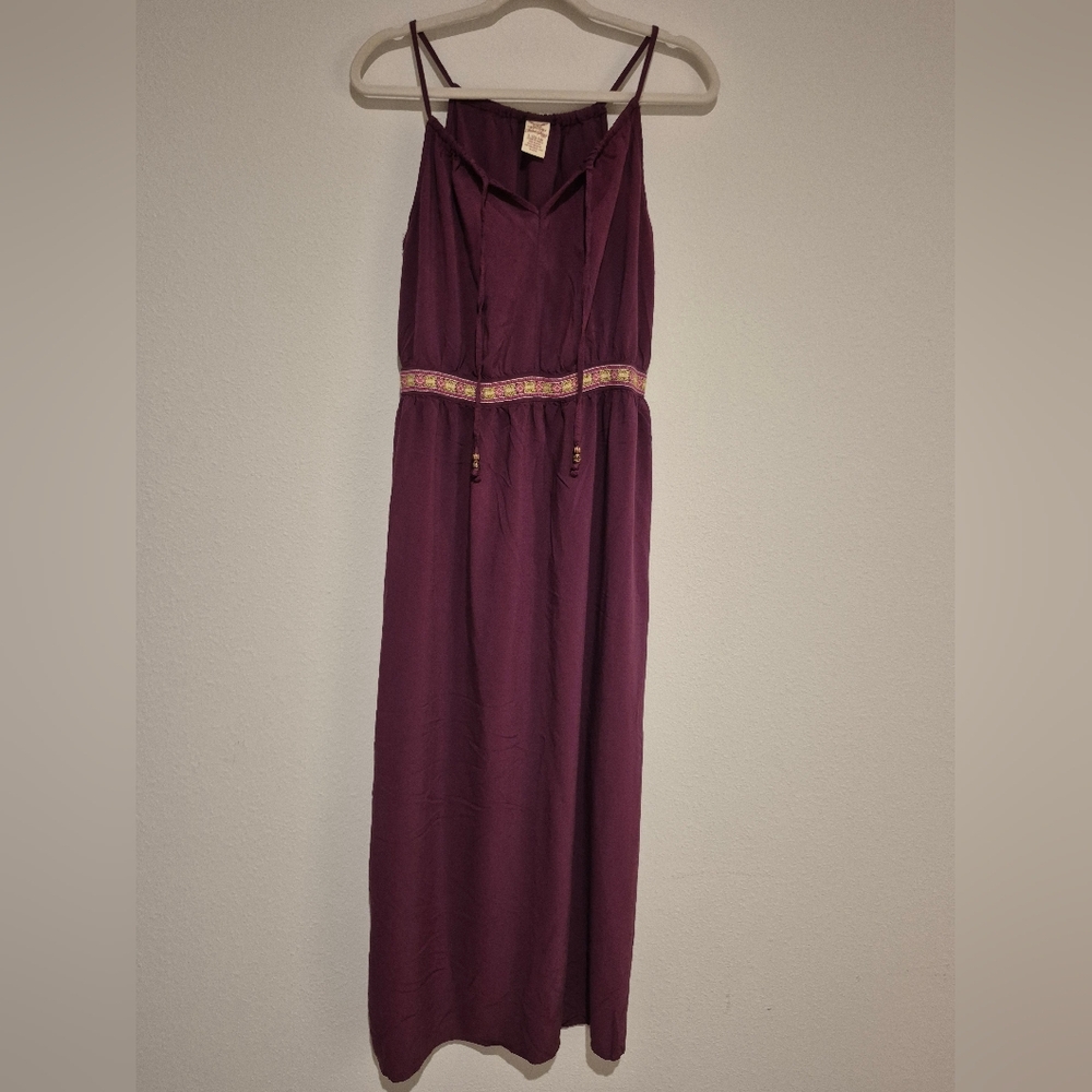 Faded Glory | Purple Maxi Dress with Embroidered Waist | Large